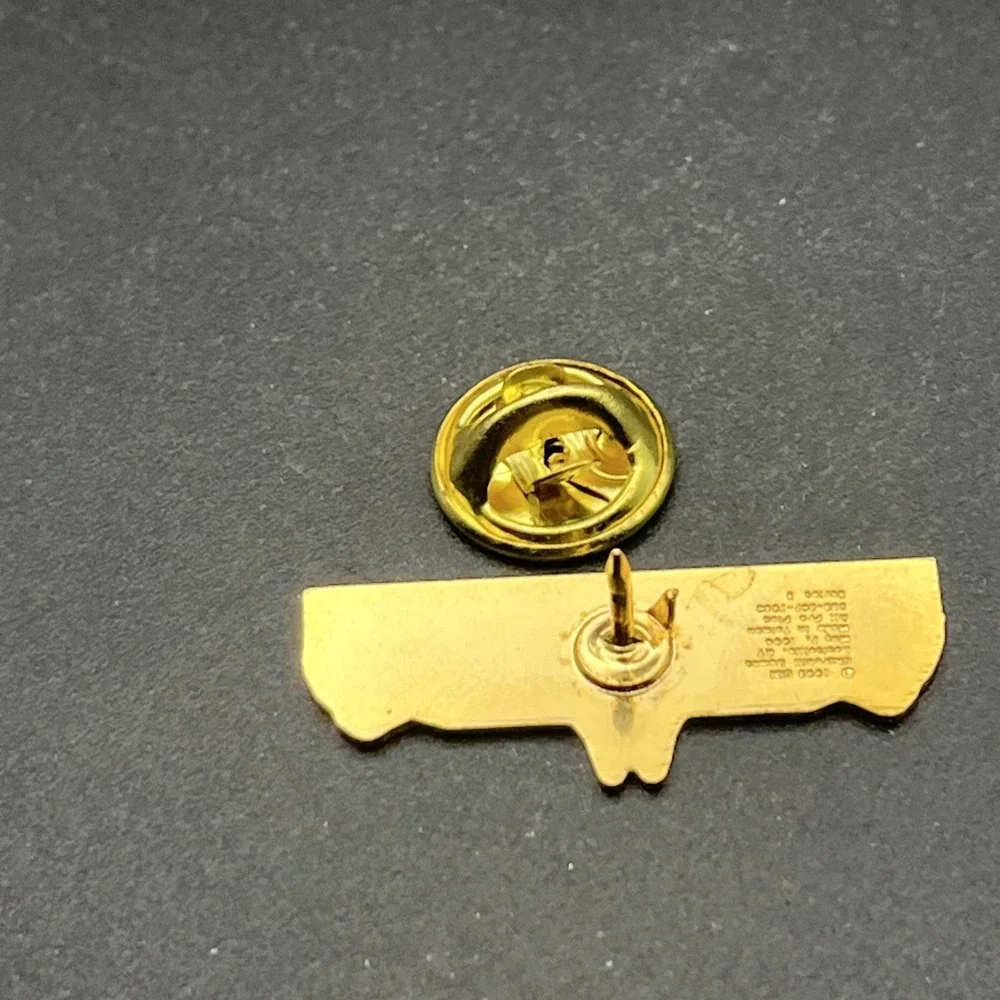 Kentucky Derby 120 Horse Racing‎ Churchill Downs Lapel Hat Pin